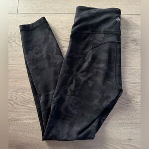 Lululemon Athletica Wunder Train High Rise - Size 4